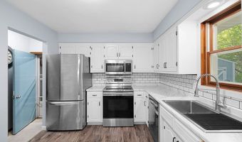 89 HILLOCK Ct, Appleton, WI 54914