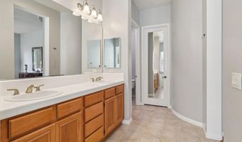 1648 Brady Cir, Carlsbad, CA 92008