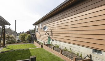 126 N OCEAN Ave, Rockaway Beach, OR 97136
