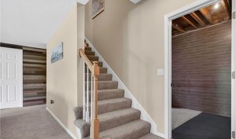 18224 153rd St, Basehor, KS 66007