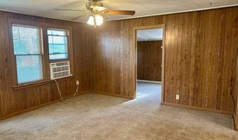1052 9th St, Alva, OK 73717