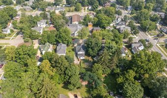 521 Trowbridge St, Allegan, MI 49010