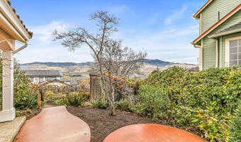 517 Lakota Way, Ashland, OR 97520