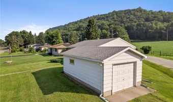 S1578 Lake Street, Alma, WI 54610