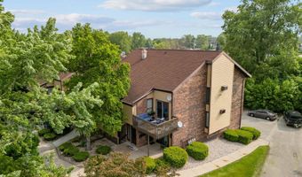 206 ROYAL Ct 12, Appleton, WI 54915