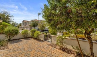 2477 W MARKET Pl 34, Chandler, AZ 85248