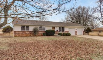 1313 S Madison Ave, Aurora, MO 65605