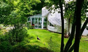 11 Day Rd, Cornwall, CT 06754