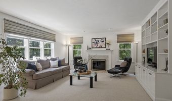5 Mckinley Dr, Acton, MA 01720