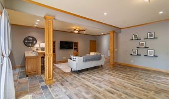 3906 NE Cadbury Ave, Bentonville, AR 72712