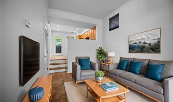 47 S 16th St, Airville, PA 15203