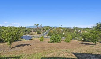 3016 Alta Vista Dr, Fallbrook, CA 92028