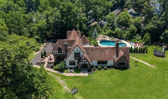 1952 CANTERBURY Rd, Abington, PA 19001