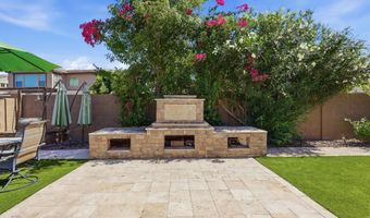 945 W YELLOWSTONE Way, Chandler, AZ 85248