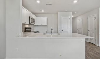 609 Wilder Bloom Path, Aberdeen, NC 28315