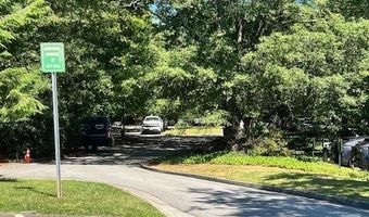 10 Clarendon Ave B, Avondale Estates, GA 30002