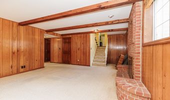 3219 Greenbriar Rd, Anderson, IN 46011