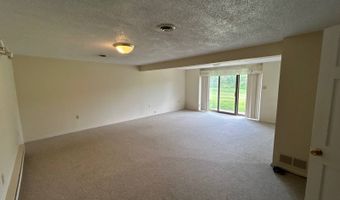 167 Country Club Ln, Amsterdam, NY 12070