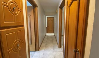 536 W Yoakum Ave, Aransas Pass, TX 78336