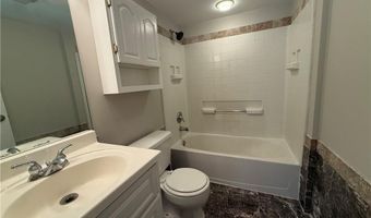 494 Woonasquatucket Ave 418, North Providence, RI 02911