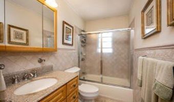 605 Ocean Ave 2, Belmar, NJ 07719