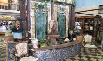 1332 COMMERCIAL St, Astoria, OR 97103