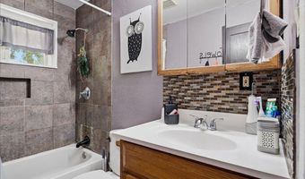 256 CRIBBON Ave, Cheyenne, WY 82007