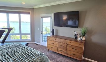 445 240th Ave 204, Arnolds Park, IA 51331