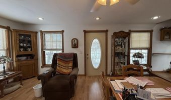 135 N Petrick St, Appleton, MN 56208
