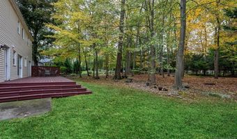 20 Dogwood Dr, Allendale, NJ 07401