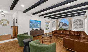 2318 Plum St, San Diego, CA 92106