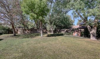 209 E Marfa Ave, Alpine, TX 79830