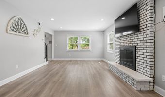 24 Jubilee Cir, Aberdeen, NJ 07747
