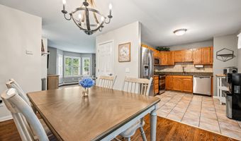 22 Quail Run, Bloomfield, CT 06002