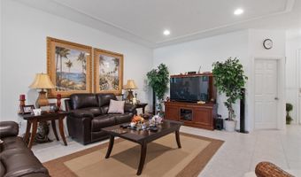 6354 CAMINO Dr, Apollo Beach, FL 33572