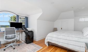 291 Spencer Ave, Warwick, RI 02818