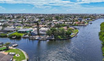 6531 SANTIAGO Ct, Apollo Beach, FL 33572
