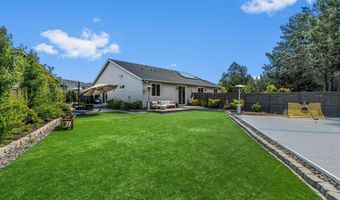 20713 SE Iron Horse Ln, Bend, OR 97702