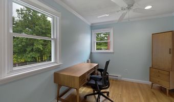 11 Wendover Way, Bedford, NH 03110