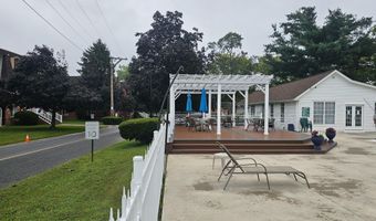 36 COURTSIDE Dr A-24, Dover, DE 19904