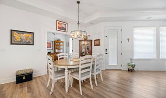 4928 N Prestwick Ave, Bel Aire, KS 67226