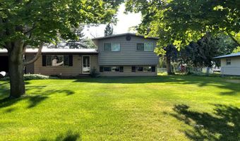 903 W Harmony Dr, Blackfoot, ID 83221