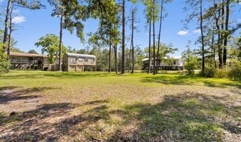 10091 River Dr, Bay St. Louis, MS 39520