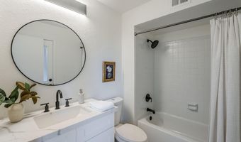 529 W MYRNA Ln, Chandler, AZ 85225