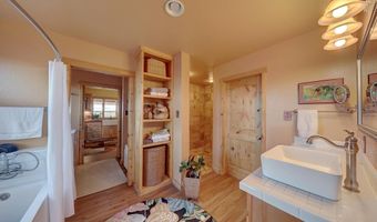 237 Sendero Horse Thief, Alpine, TX 79830