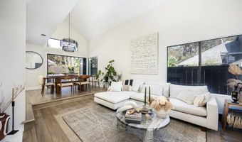 2711 Cypress Hill Rd, Carlsbad, CA 92008