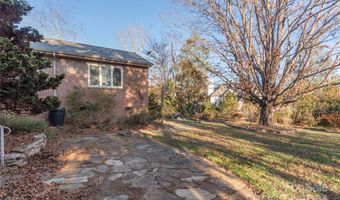 322 Midland Dr, Asheville, NC 28804