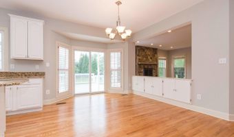 10709 BOSWELL Ln, Potomac, MD 20854