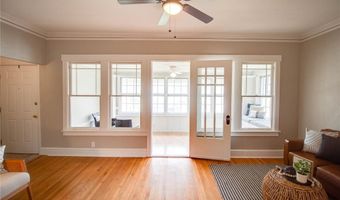 811 McPherson Ave, Alton, IL 62002