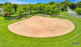 1535 S Douglas Ave, Arlington Heights, IL 60005